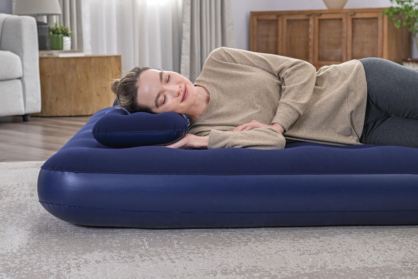 Colchón Inflable Queen Size Con Bomba Y Almohadas Bestway
