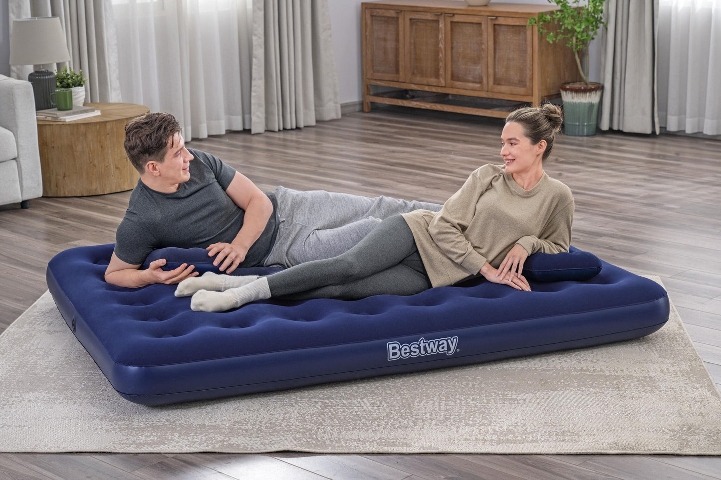Colchón Inflable Queen Size Con Bomba Y Almohadas Bestway
